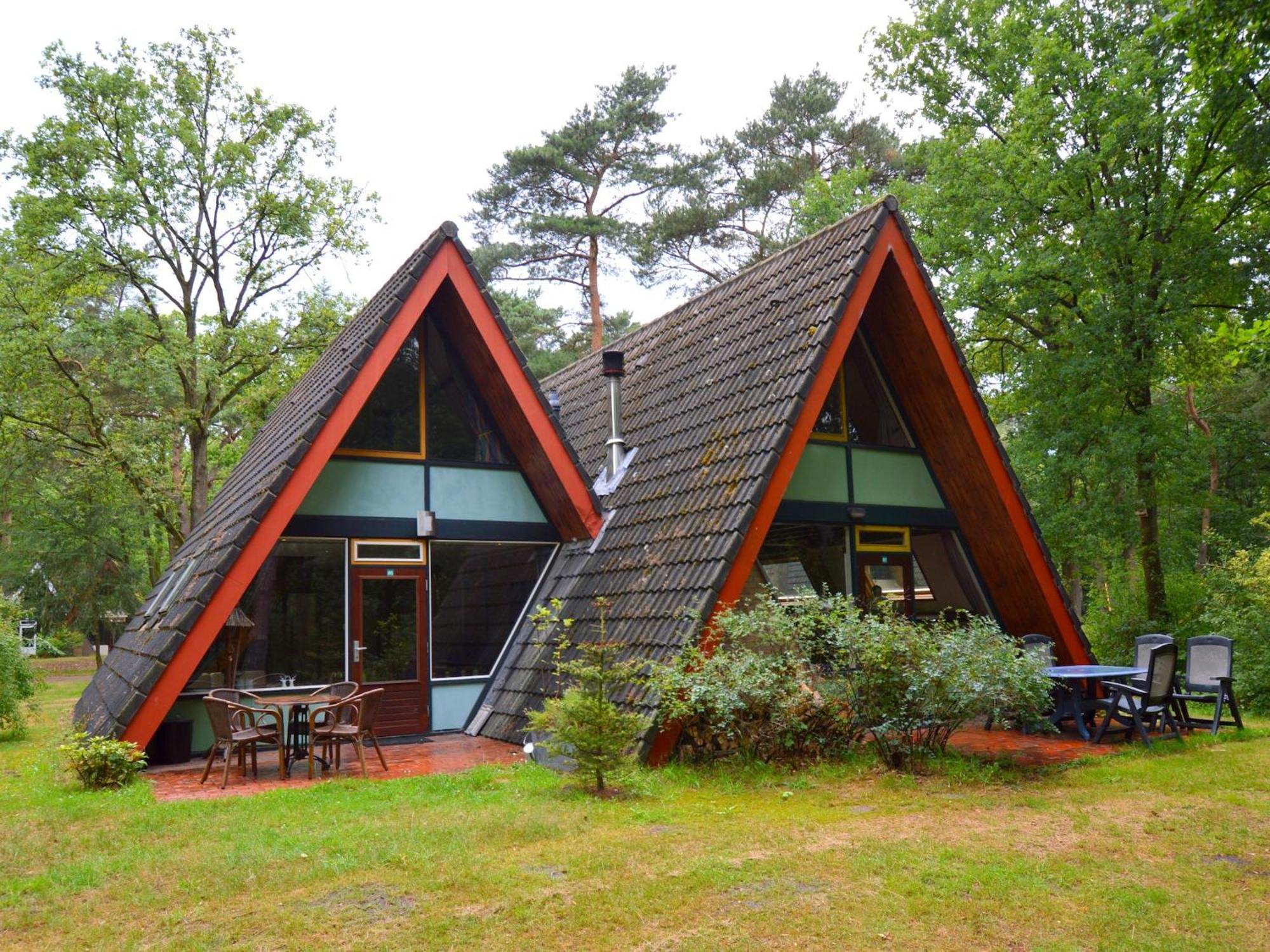 Tranquil Holiday Home In Limburg Amid A Forest Stramproy Exteriér fotografie